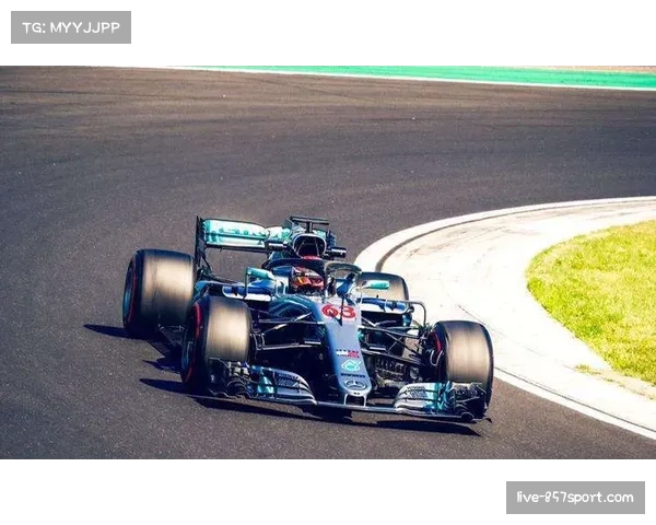 梅赛德斯赛季后半程复苏 拉塞尔攻防表现持续进步